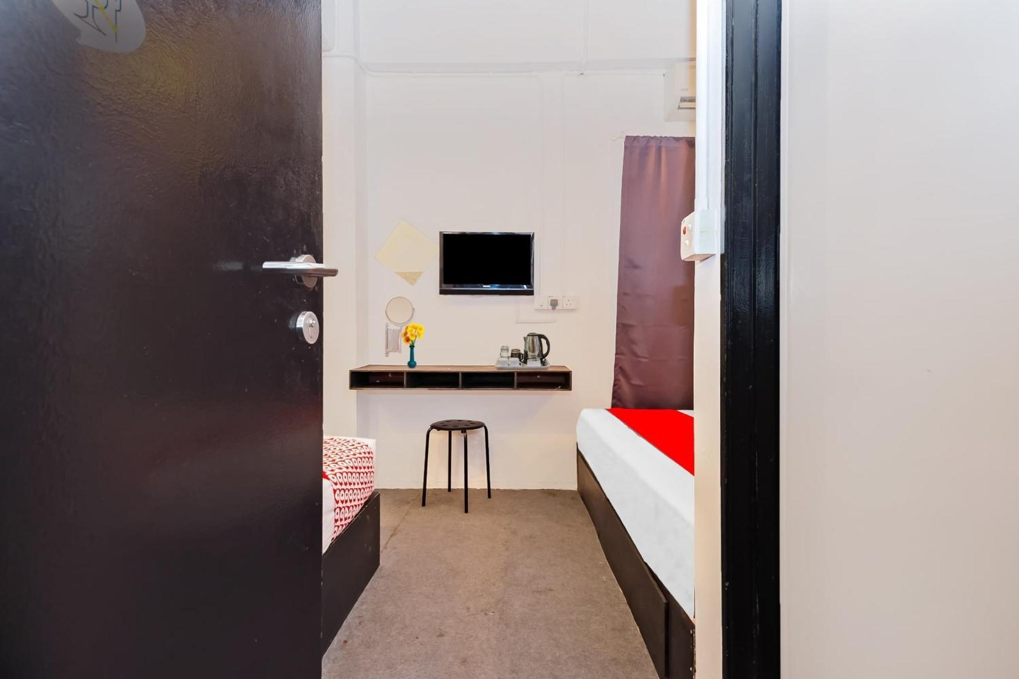 Super Oyo 44032 Zzz Hotel Malacca Luaran gambar
