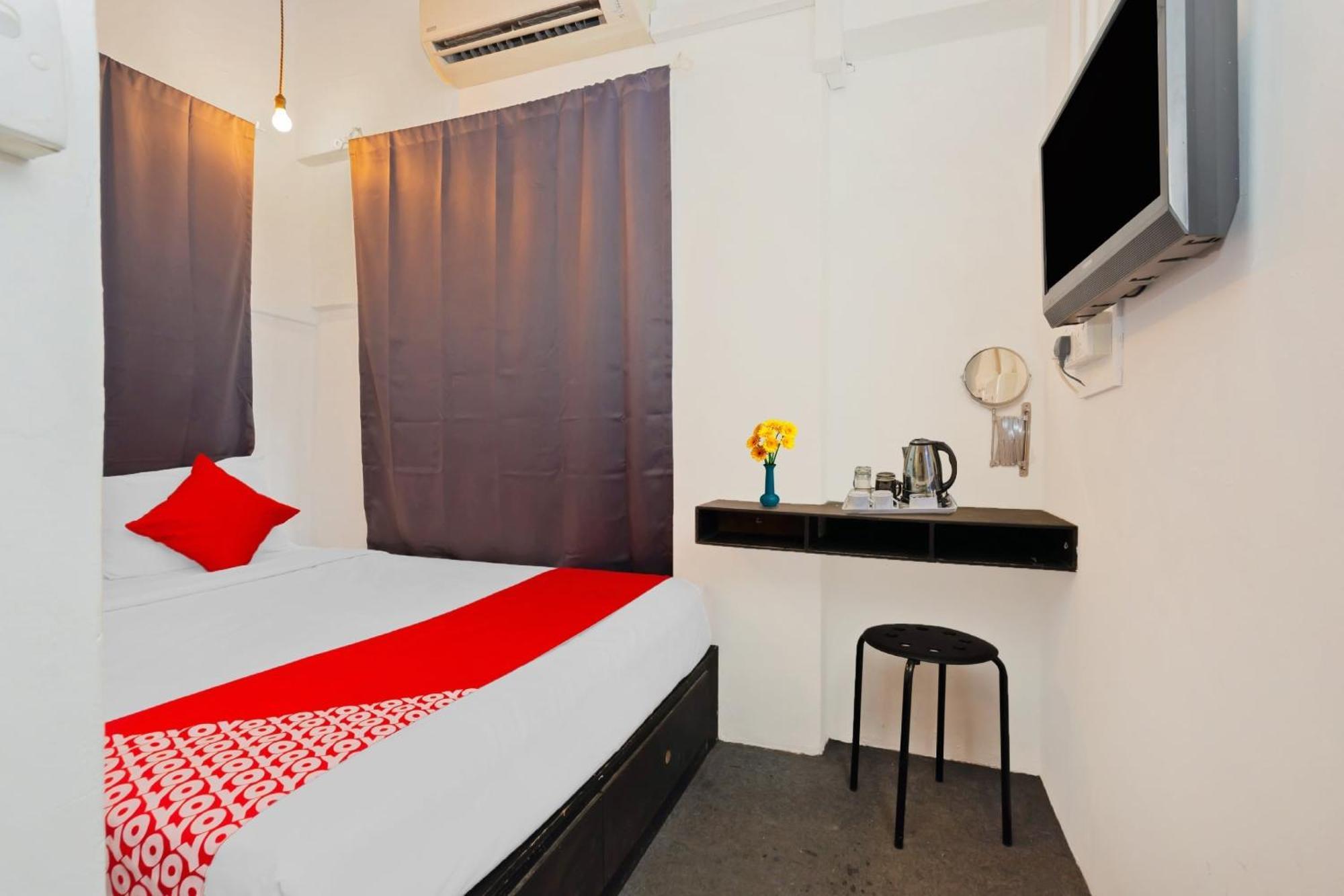 Super Oyo 44032 Zzz Hotel Malacca Luaran gambar