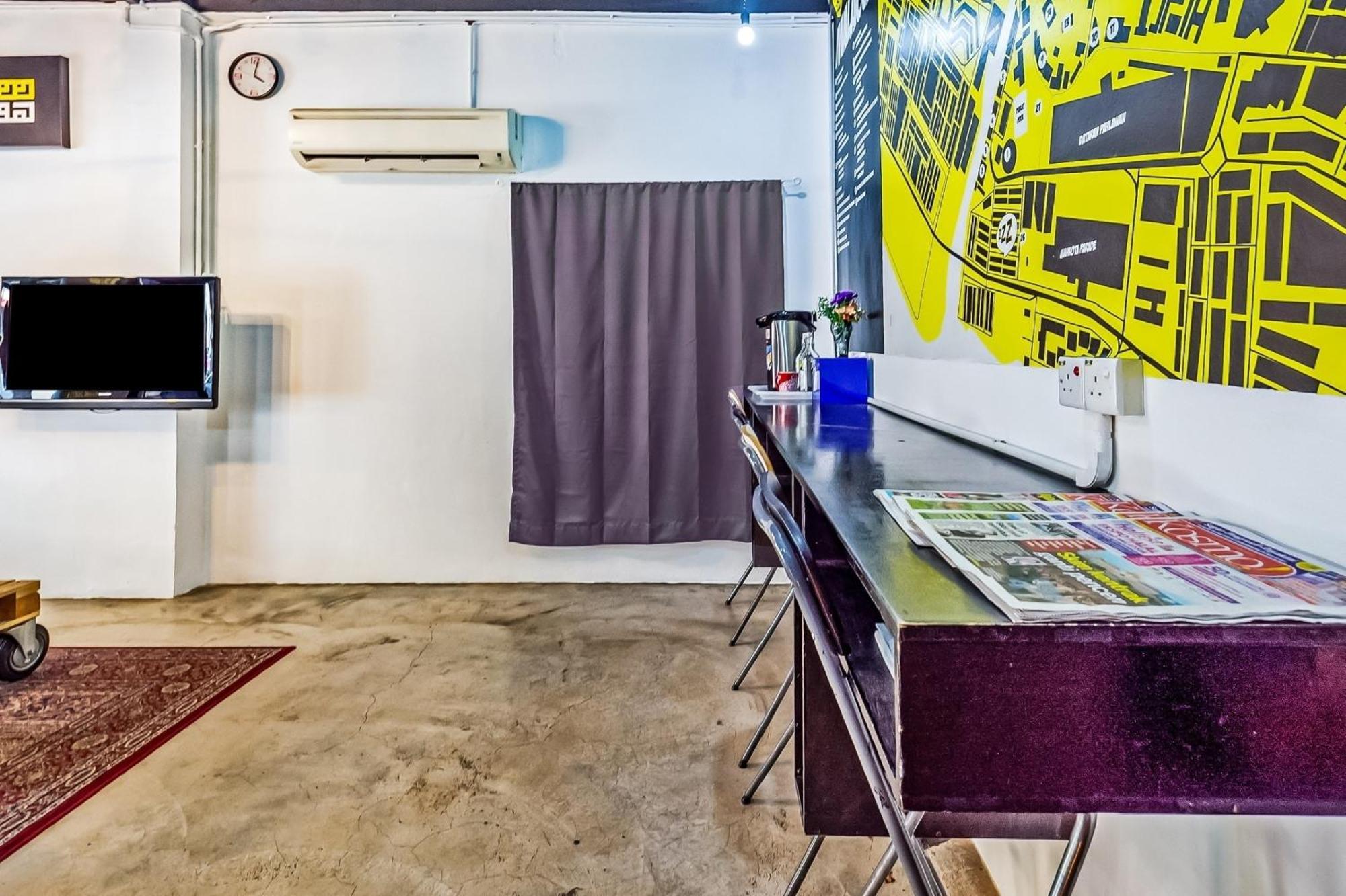Super Oyo 44032 Zzz Hotel Malacca Luaran gambar